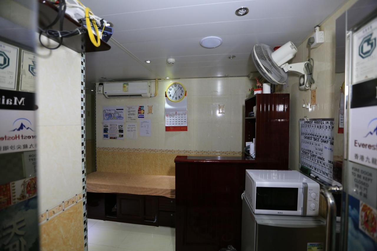 Everest Hostel 14/F Hong Kong Exterior photo